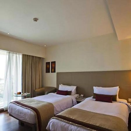 Spree Shivai Hotel Pune Pimpri-Chinchwad Szoba fotó
