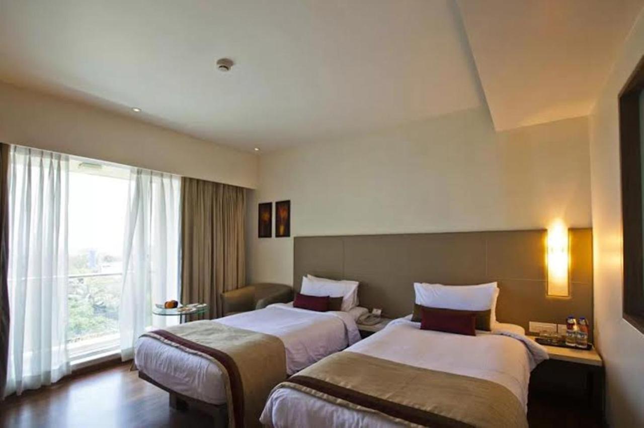 Spree Shivai Hotel Pune Pimpri-Chinchwad Szoba fotó