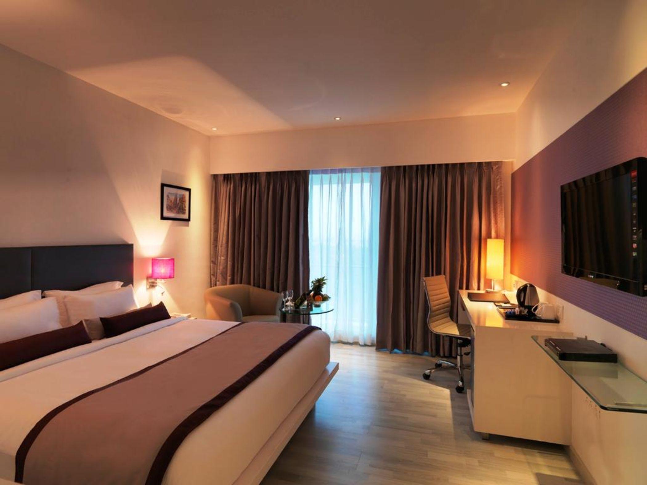 Spree Shivai Hotel Pune Pimpri-Chinchwad Kültér fotó