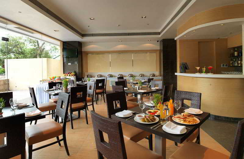 Spree Shivai Hotel Pune Pimpri-Chinchwad Kültér fotó